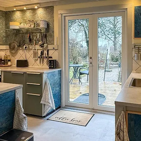 4 Bedroom Gorgeous In *