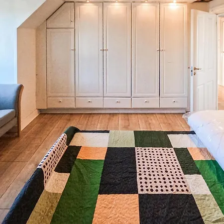 Сasa de vacaciones 4 Bedroom Gorgeous In Stege